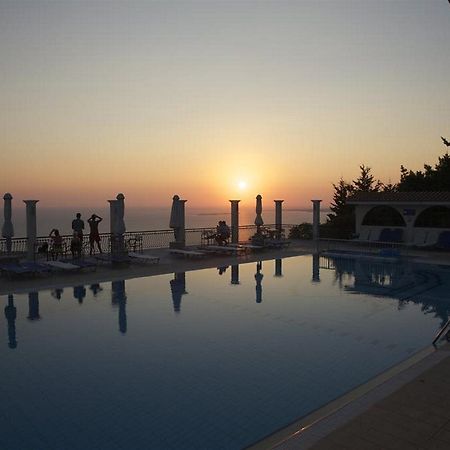 Mouikis Sun Village Lakithra Екстер'єр фото