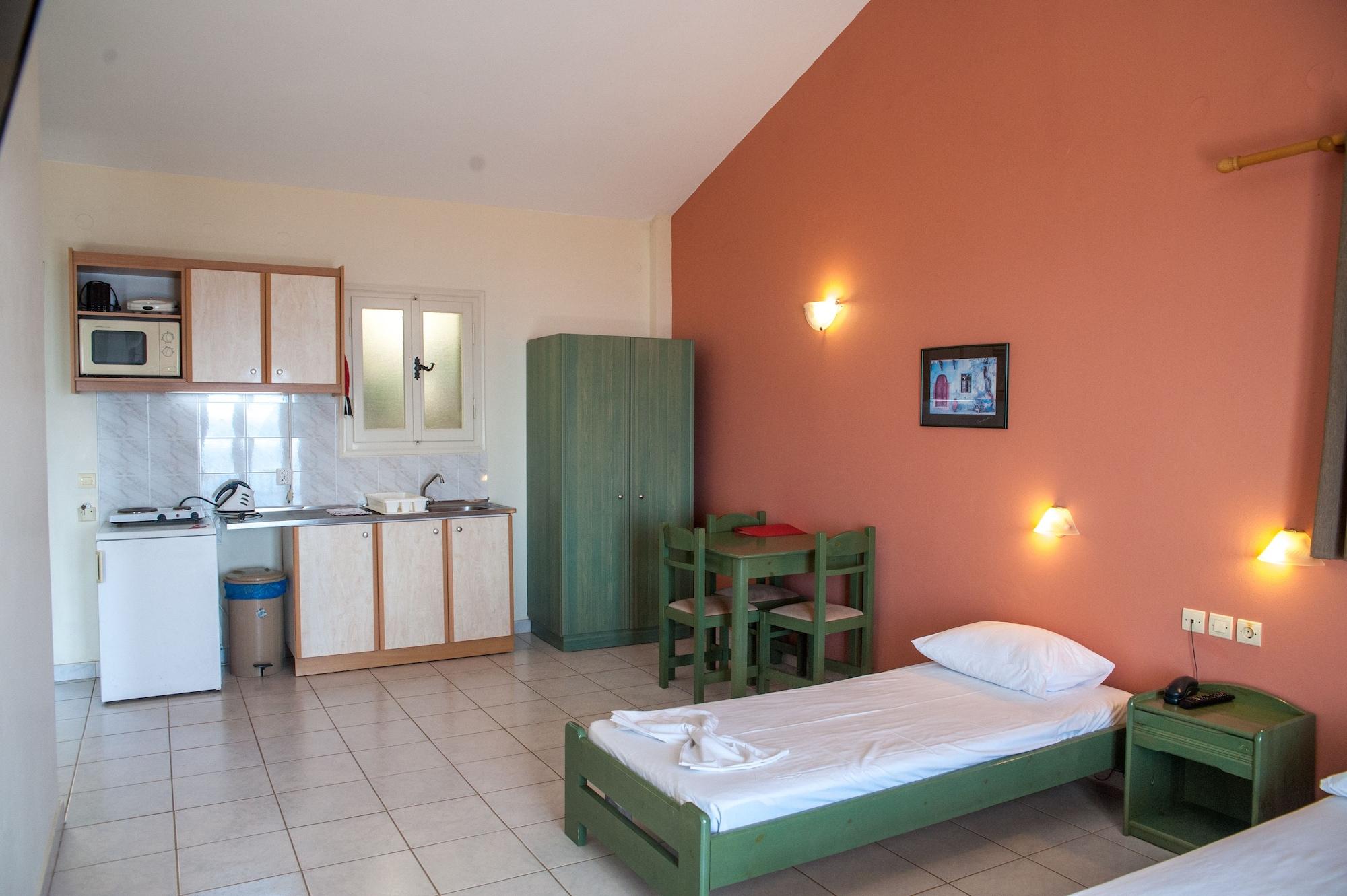 Mouikis Sun Village Lakithra Екстер'єр фото