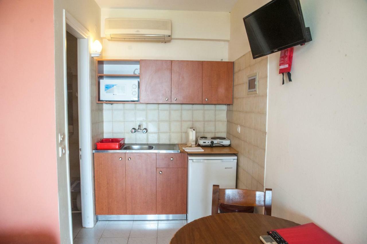 Mouikis Sun Village Lakithra Екстер'єр фото