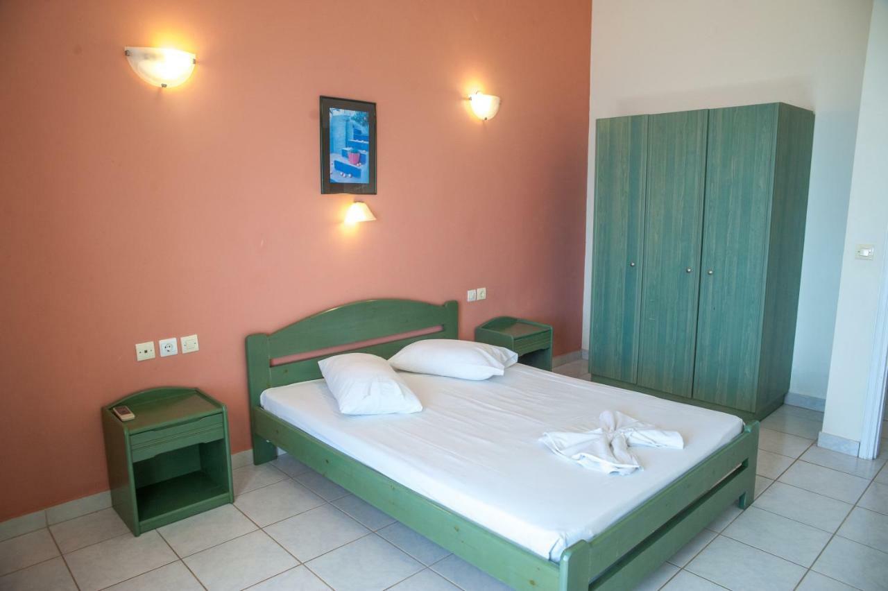 Mouikis Sun Village Lakithra Екстер'єр фото