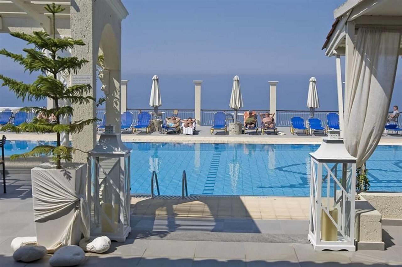 Mouikis Sun Village Lakithra Екстер'єр фото